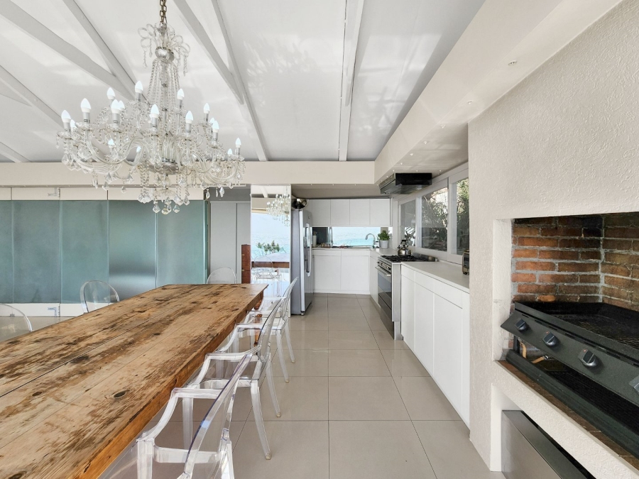 To Let 4 Bedroom Property for Rent in Clifton Western Cape